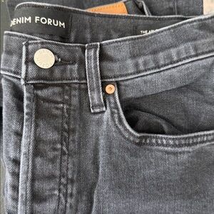 Denim Forum Jean 27 As Is